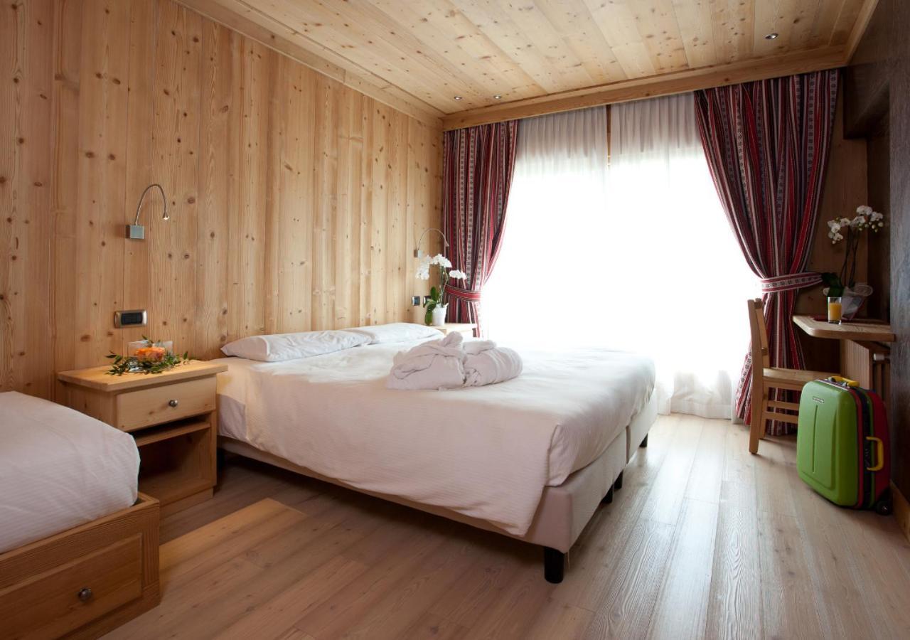 Hotel Funivia Бормио Экстерьер фото