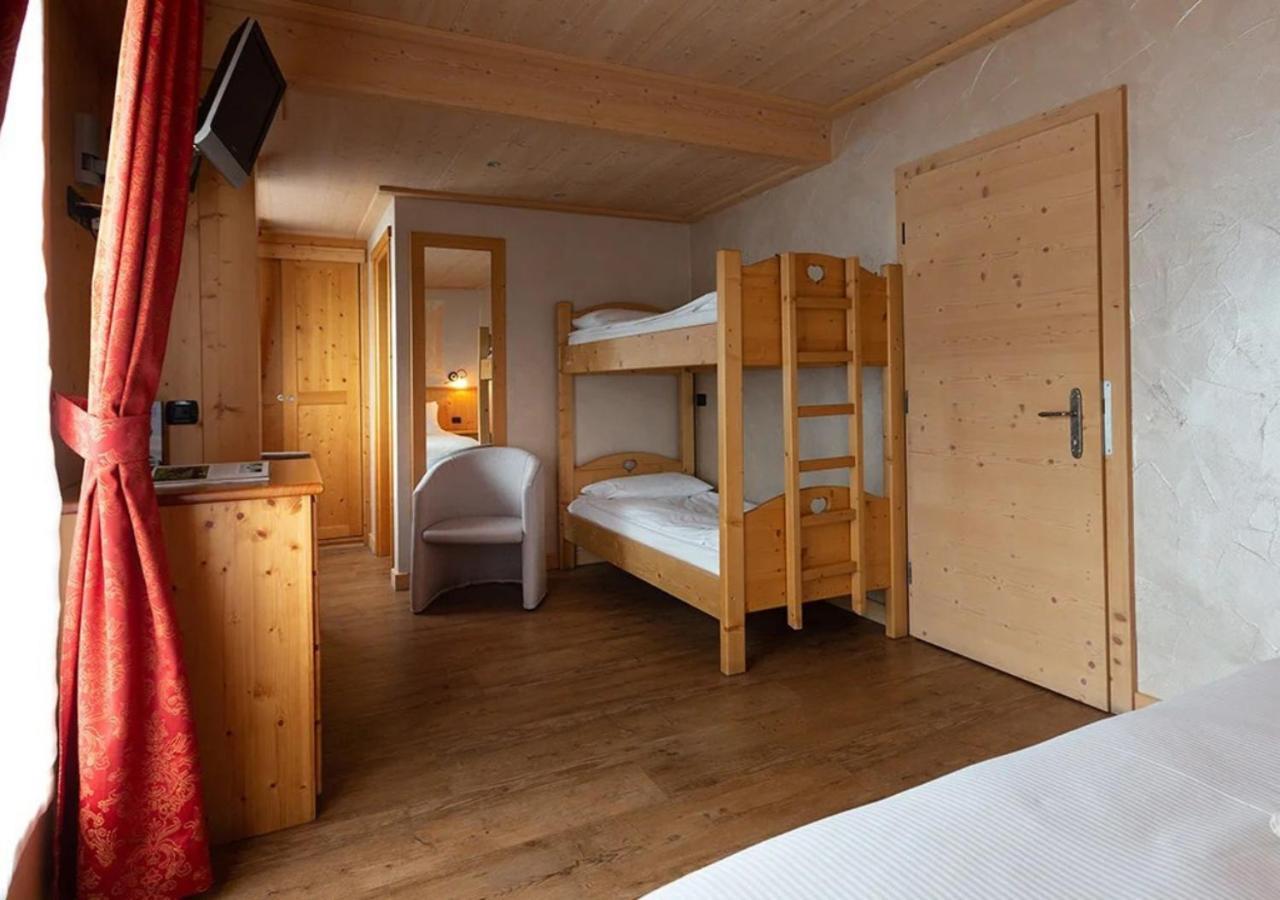 Hotel Funivia Бормио Экстерьер фото